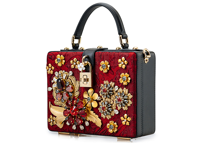 ����������� ���������� ����� Dolce & Gabbana � � 8 �����